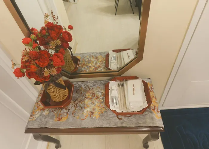 Daire Jinique In Cozy ,2 ,3 Queen Beds, Gyeongbokgung Mrt 10min ,6person Possible,restaurant Street,hanbok Trip,near Gwanghwamun And Gyeongbokgung Palace Seul