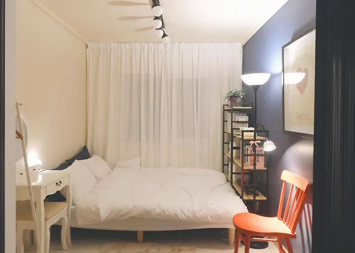 Jinique In Cozy ,2 ,3 Queen Beds, Gyeongbokgung Mrt 10min ,6person Possible,restaurant Street,hanbok Trip,near Gwanghwamun And Gyeongbokgung Palace Daire *