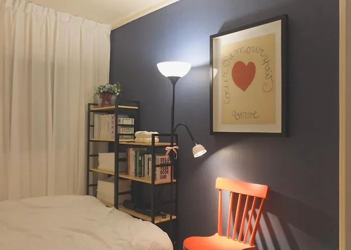 Daire Jinique In Cozy ,2 ,3 Queen Beds, Gyeongbokgung Mrt 10min ,6person Possible,restaurant Street,hanbok Trip,near Gwanghwamun And Gyeongbokgung Palace Seul